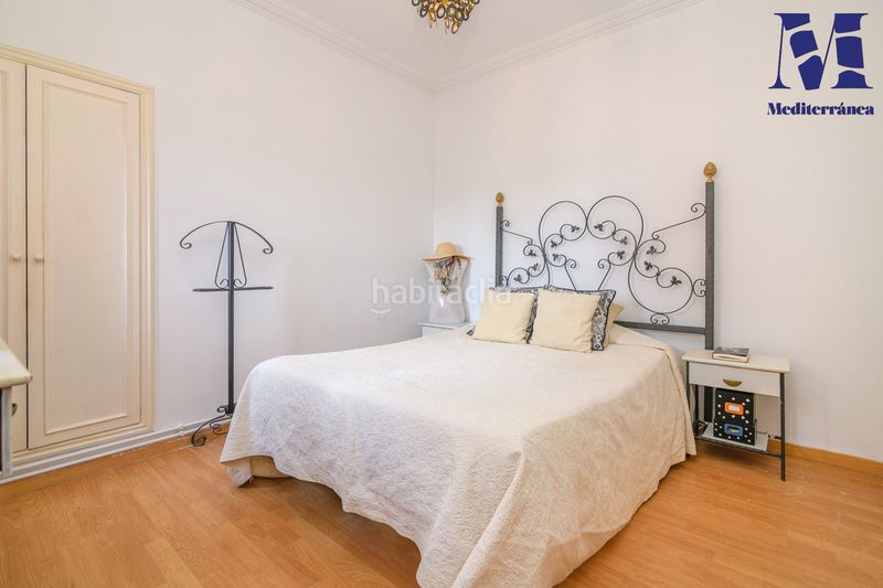 Foto 5e3e96d9-daaa-4372-8428-0430b957eb92. Casa amb calefacció a Les Botigues Castelldefels