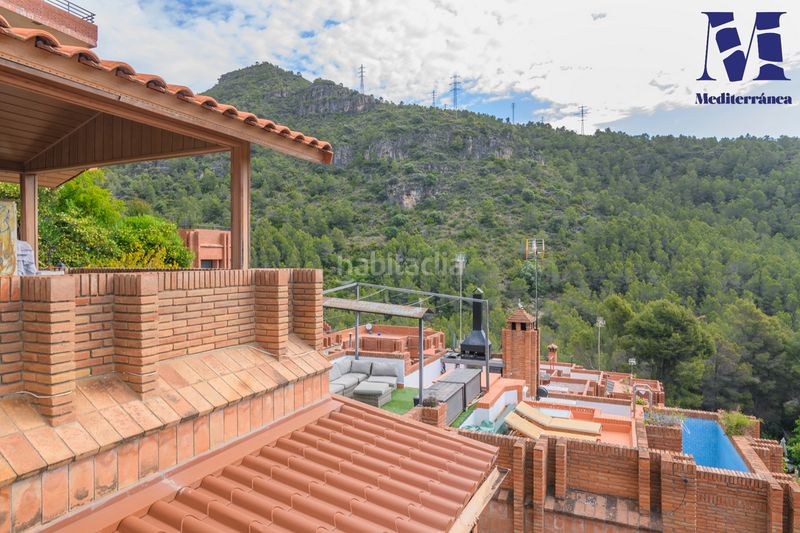 Foto d7d2aceb-1e29-4d42-b90e-1e3c2136c9f2. Casa amb calefacció a Les Botigues Castelldefels