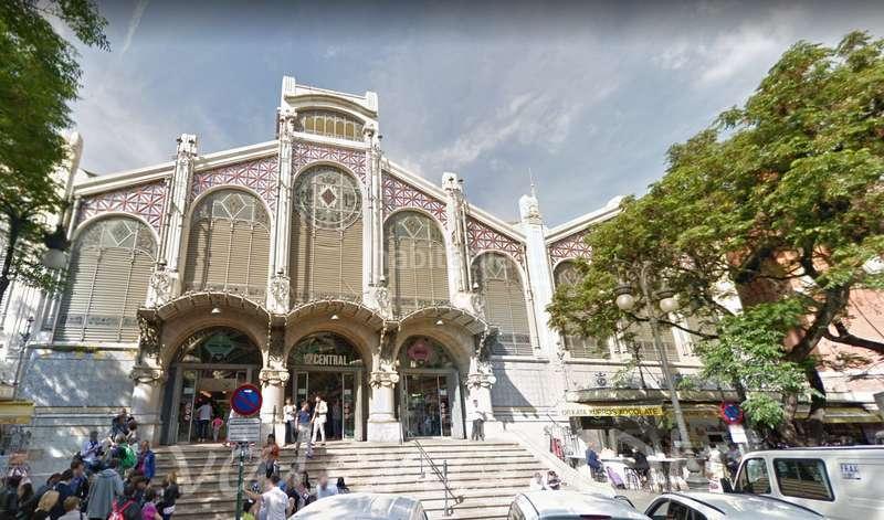 Foto 683a5bc8-8b35-4ab8-8839-f4c371ffe53f. Edificio en El Mercat Valencia