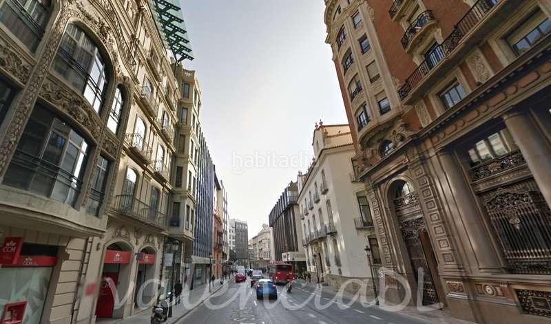 Foto 2173be7a-e5f7-4091-b5fd-255a821d9062. Edifici a El Mercat Valencia