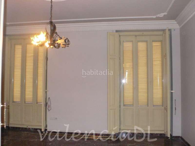 Foto 7ef6eb78-09fd-4971-b3a1-6d3696b153b6. Edificio en El Carme Valencia