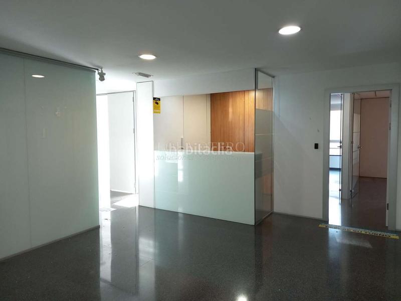 Foto 79faa751-9614-4c1a-87d6-5f0d8efd4d48. Location bureau avec chauffage dans Gran Via Valencia