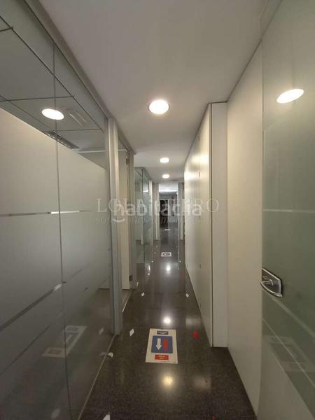 Foto cece0774-0e6f-4b43-a6f2-e78e6ad8a42b. Location bureau avec chauffage dans Gran Via Valencia