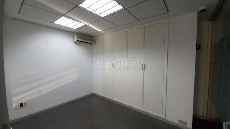 Foto 02dae885-863d-44bb-afe9-c53145d13734. Rent office space with heating in Gran Via Valencia