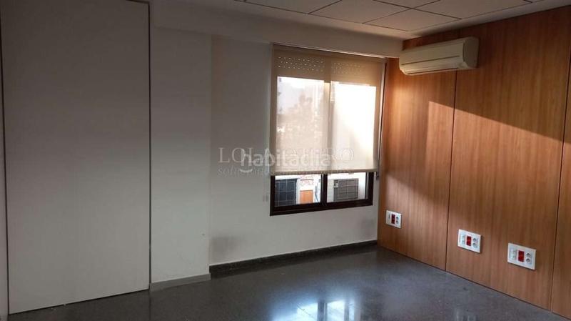 Foto e339a42f-8d09-4d6b-9fc1-c1b43b5d9099. Rent office space with heating in Gran Via Valencia