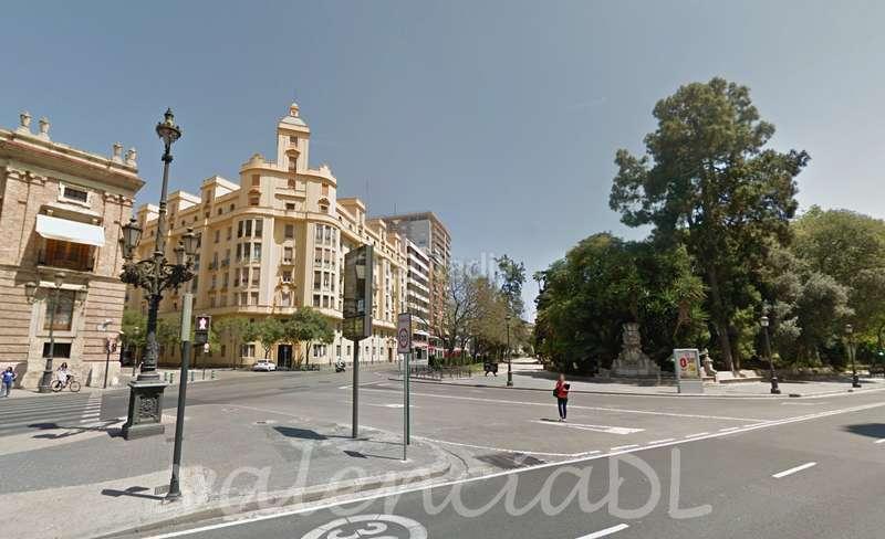 Foto 2a059a7d-8a8f-4c45-b131-01b4228dc9c2. Building in La Seu Valencia