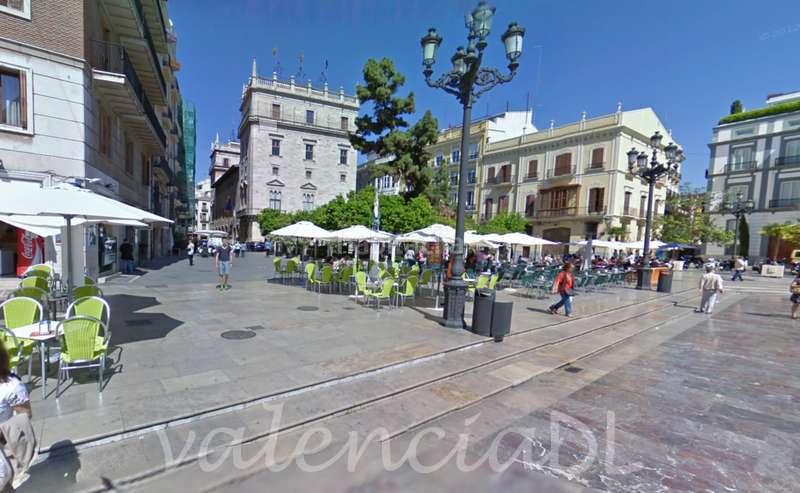 Foto d0e31672-4c89-45a7-936c-a0e24ba1fb08. Edifici a La Seu Valencia