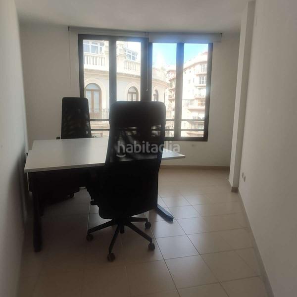 Foto a4642e12-a11f-4542-a1af-28c5d289f4ca. Location bureau dans Sant Francesc Valencia