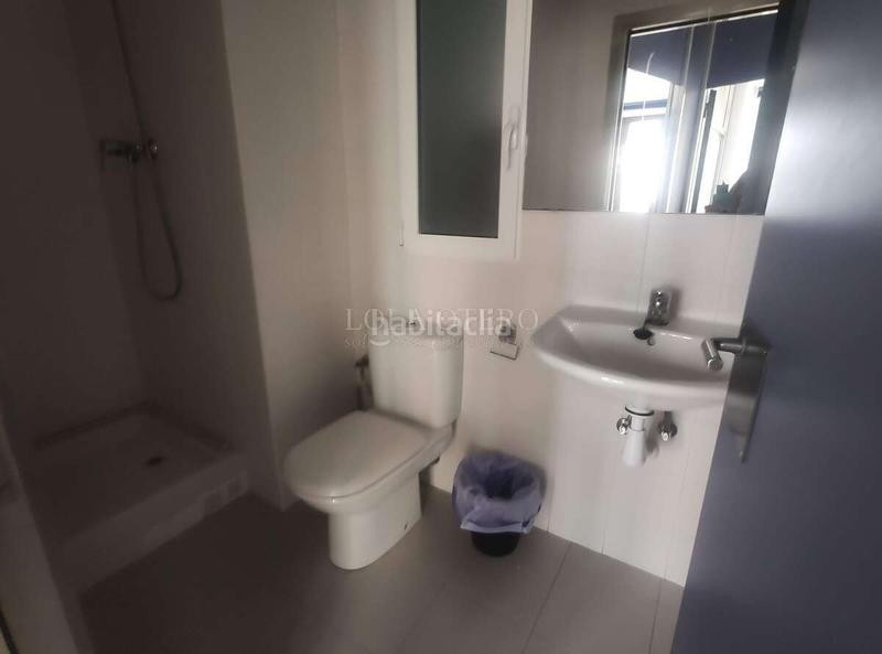 Foto dd068963-b033-4017-8a02-8c9a0c6e2cff. Location bureau dans Sant Francesc Valencia