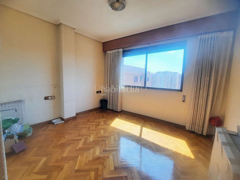 Foto 469906d9-8436-4223-8b83-d759f6de7ddd. Piso en Barrio de Benimaclet Valencia