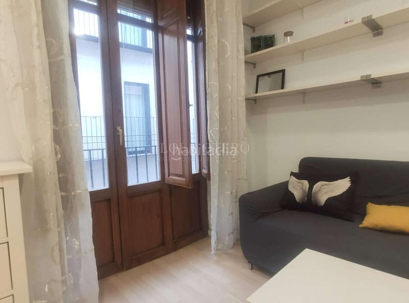 Foto 77596f15-9f02-48e3-aec5-da3c1e5a9e85. Appartement avec chauffage dans El Mercat Valencia