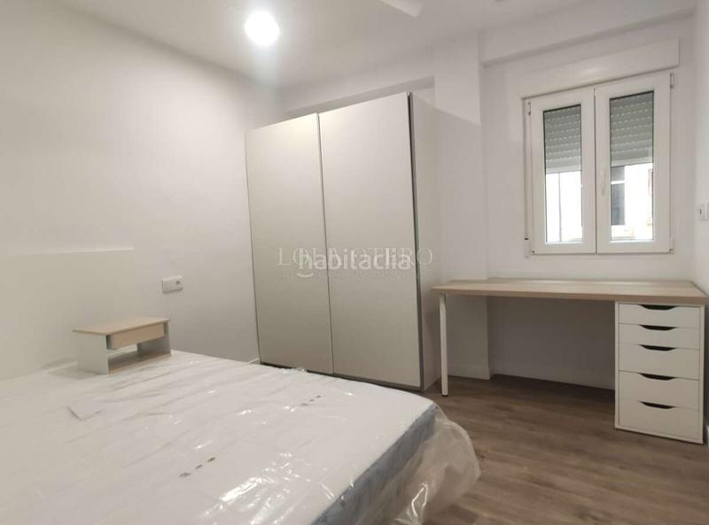 Foto adebbd29-e6d7-402f-a62f-3ffceb34f020. Alquiler piso en La Carrasca Valencia