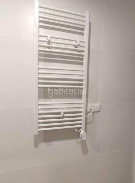 Foto b94dca0b-3a98-4a88-a2bb-215e8d8e0dd6. Alquiler piso en La Carrasca Valencia