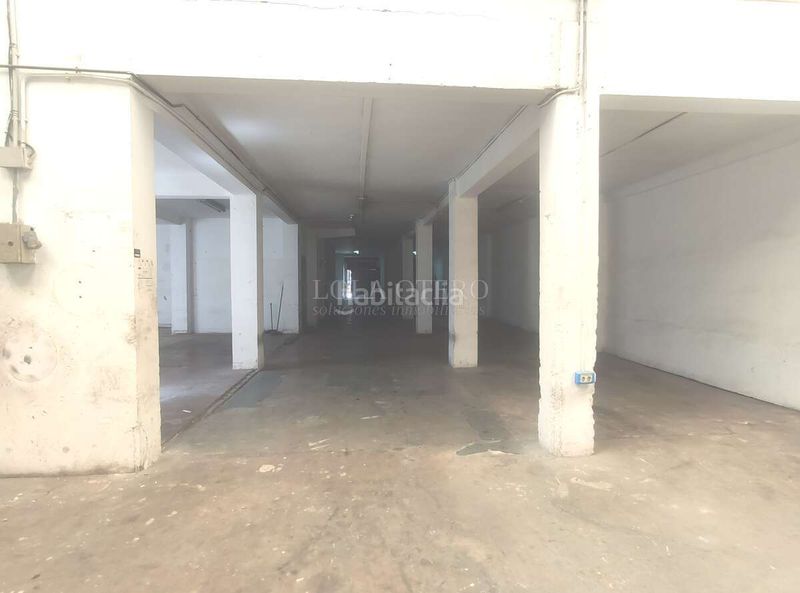 Foto 4eb36a11-f2f1-4da3-99b6-561fb721f384. Local comercial a La Creu del Grau Valencia