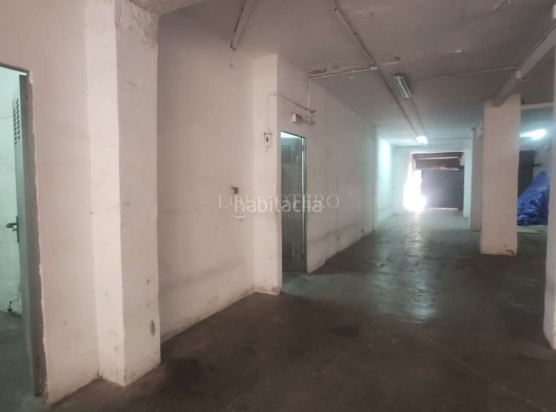 Foto 9f7abb80-5ca1-497d-91d2-cbe6180653c7. Local comercial a La Creu del Grau Valencia
