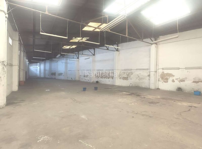 Foto e23c5880-7f7a-4a4f-9b38-0b3d60f82d99. Local comercial a La Creu del Grau Valencia