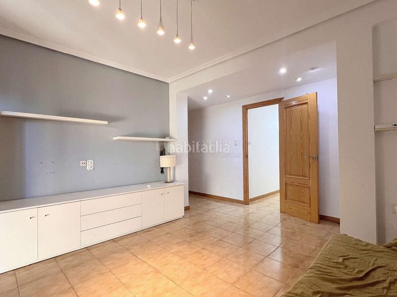 Foto 860ecb68-5a6f-41b6-b5d6-57143e21a0e8. Appartement dans El Castellar i l'Oliverar Valencia