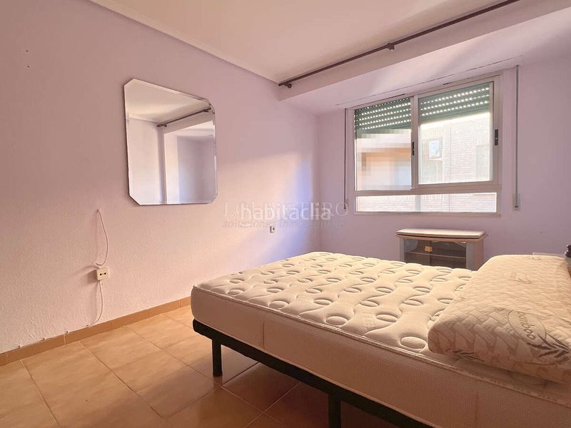 Foto 84b86342-f46b-442b-a028-65f1b1374411. Pis a El Castellar i l'Oliverar Valencia