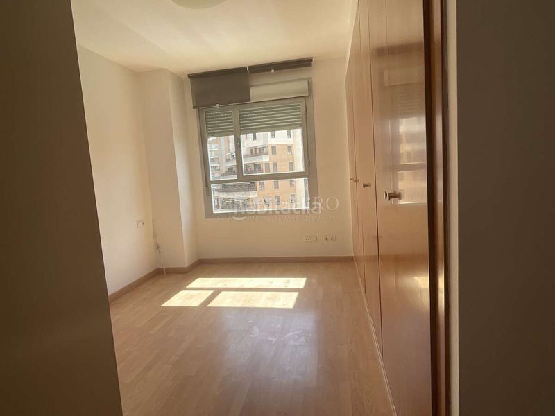 Foto 161ea1bf-3131-4f86-b2c6-ba740d73cbed. Rent flat with heating parking pool in La Constitución-Canaleta Mislata