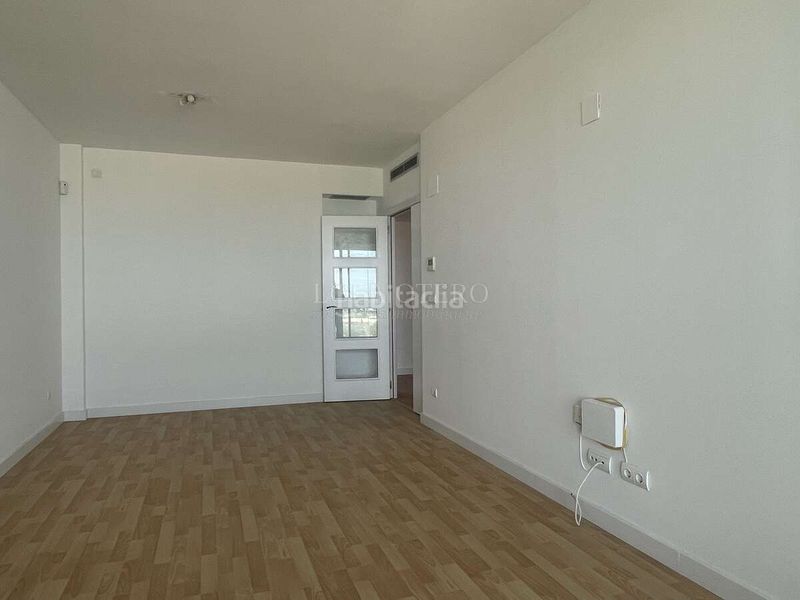 Foto 49bd3ee6-7410-48a5-9049-77ccac762f29. Rent flat with heating parking pool in La Constitución-Canaleta Mislata