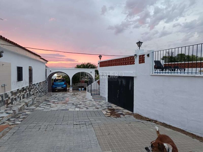 Foto cbe7d660-cb4a-4ee2-ad23-82981988963e. Casa amb calefacció aparcament a Vilamarxant
