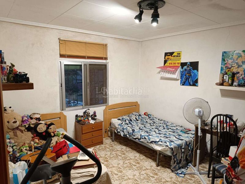 Foto e327efdc-110a-4178-aeee-5e39d2f075d5. Casa amb calefacció aparcament a Vilamarxant