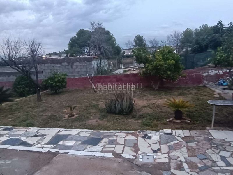 Foto e5dfc628-08da-451e-9186-2a7111b33d61. Casa amb calefacció aparcament a Vilamarxant