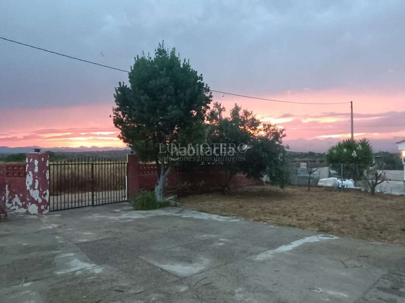Foto f5307225-80e6-41fc-a226-47f138c89309. Casa amb calefacció aparcament a Vilamarxant