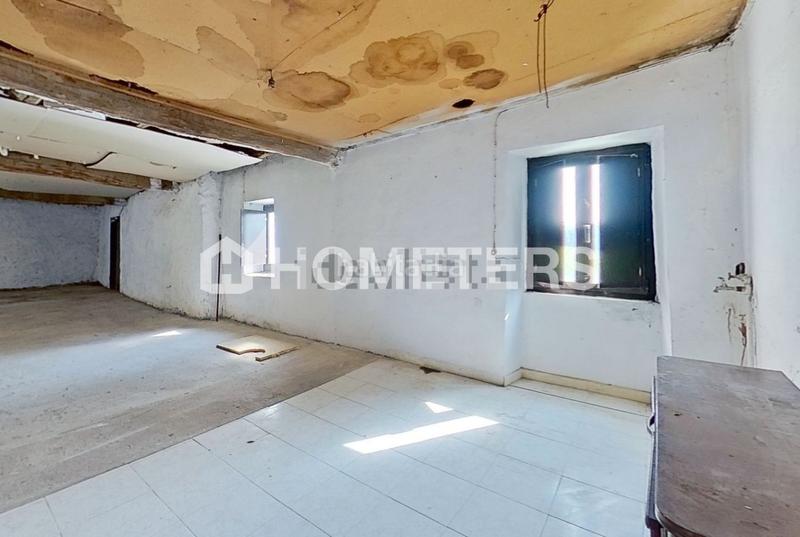 Foto 44117b40-b088-4ced-b458-abb57bb9d21e. Casa amplia vivienda de 730 m2 , con 2.000 metros de superficie exterior y 7 hectáreas de zona boscosa en Hernialde