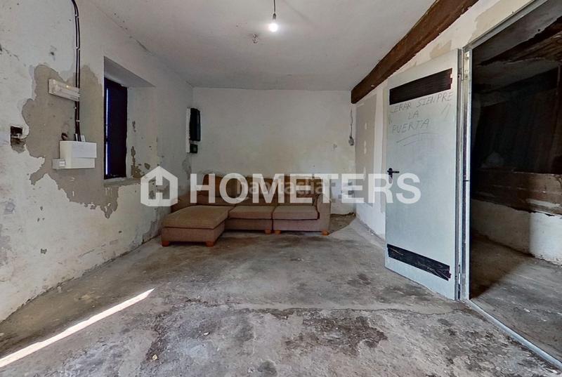 Foto 8decf0f7-a93d-4a97-ac77-27c0b8375094. Casa amplia vivienda de 730 m2 , con 2.000 metros de superficie exterior y 7 hectáreas de zona boscosa en Hernialde