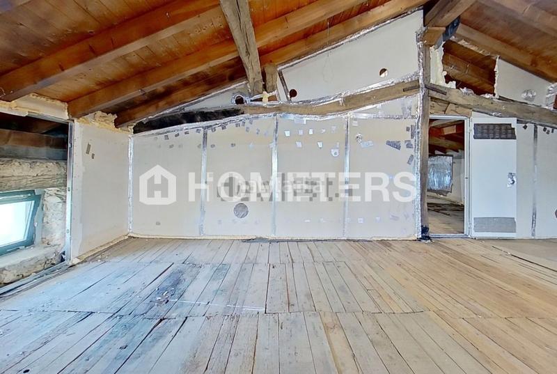 Foto cc2af978-a7ac-491e-a0b3-fd8b9c11fb38. Casa amplia vivienda de 730 m2 , con 2.000 metros de superficie exterior y 7 hectáreas de zona boscosa en Hernialde