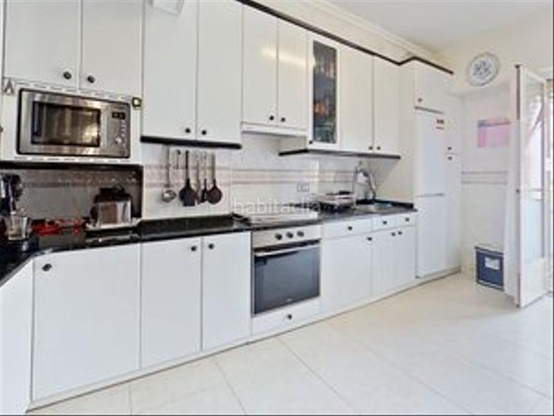 Foto b4b3ad2f-ce6c-479d-80c7-5a56caddd3f2. Piso en pelotari kalea 3 vivienda de 3 habitaciones en zona céntrica en Orio