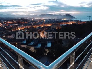 Xalet  Ulia pasealekua. Chalet  con vistas de 10 habitaciones en donostia