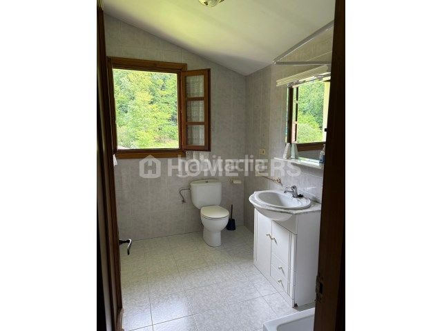 Foto 3bd8ecf7-3993-4805-bfb7-e56fbf827492. Casa amb aparcament a Baztan