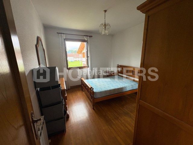 Foto aab9bce8-7d02-49c3-bd5f-d7050517dcff. Casa amb aparcament a Baztan