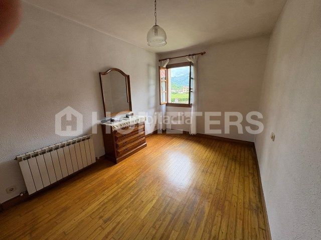 Foto b03e3875-bbee-44e3-9c37-150ea25fa4b8. Casa amb aparcament a Baztan