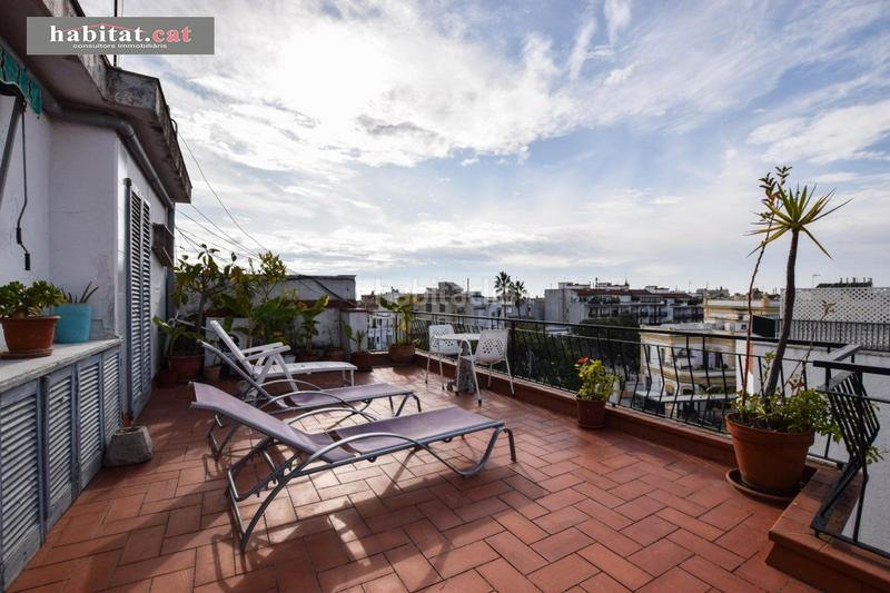 Foto 10b839f2-c90d-4435-baa6-9638a5ae15ec. Ático  reformado zona poble sec!! en Ametllers - Poble Sec Sitges