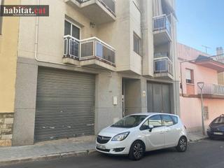 Local Comercial a Santa Maria-l´Eixample-Sud Sumella. Local en venta o alquiler en cubelles  zona sud sumella!!