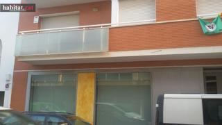 Local Comercial a Santa Maria-l´Eixample-Sud Sumella. Local comercial en cubelles  zona centro!!