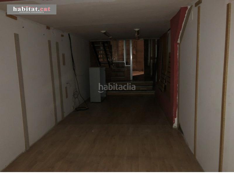 Foto 3e6ac6e2-5856-412e-b727-83f26a0aa1ac. Local comercial a Centrevila Vilanova i la Geltrú
