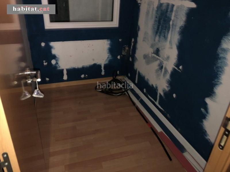 Foto ce002fb6-c9f1-42e8-8b0e-88adb33c5aac. Local comercial a Centrevila Vilanova i la Geltrú