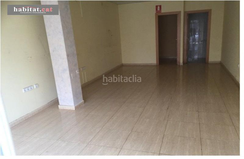 Foto 5a17cda6-cbc4-4e1c-8be3-4d342407e7e1. Local comercial  centro !! en Santa Maria-l´Eixample-Sud Sumella Cubelles