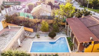 Maison à Mas d´En Serra - Els Cards. Casa con piscina en mas den serra  sant pere de ribes!!