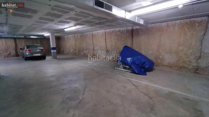 Foto c3e277a4-7778-43bb-844b-7ef4a06e660b. Aparcament cotxe a Sant Joan Vilanova i la Geltrú