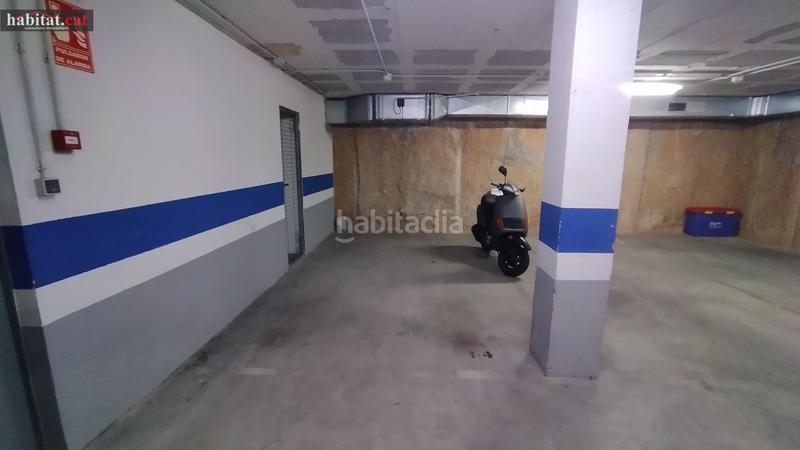 Foto ed5dc1b7-4e8e-4318-801e-753b1fe66d15. Aparcament cotxe a Sant Joan Vilanova i la Geltrú