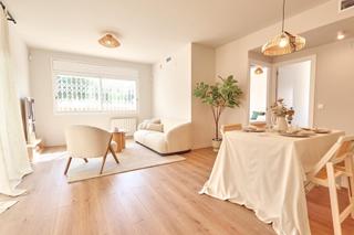 Planta baja en Ribes Roges. Exclusiva planta baja en ribes roges !!