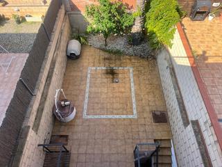 Casa a schiera in Molí de Vent. Casa adosada en vilanova i la geltrú  zona moli de vent!!