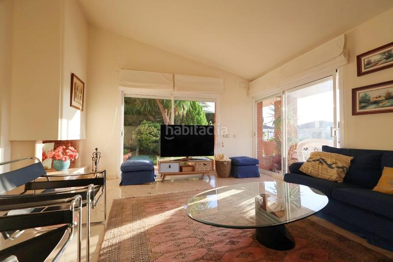 Foto 0b2ca260-f23f-47ea-b25a-db97813a1f63. Casa exclusiva casa individual esquinera en cunit !! en Segur de Calafell