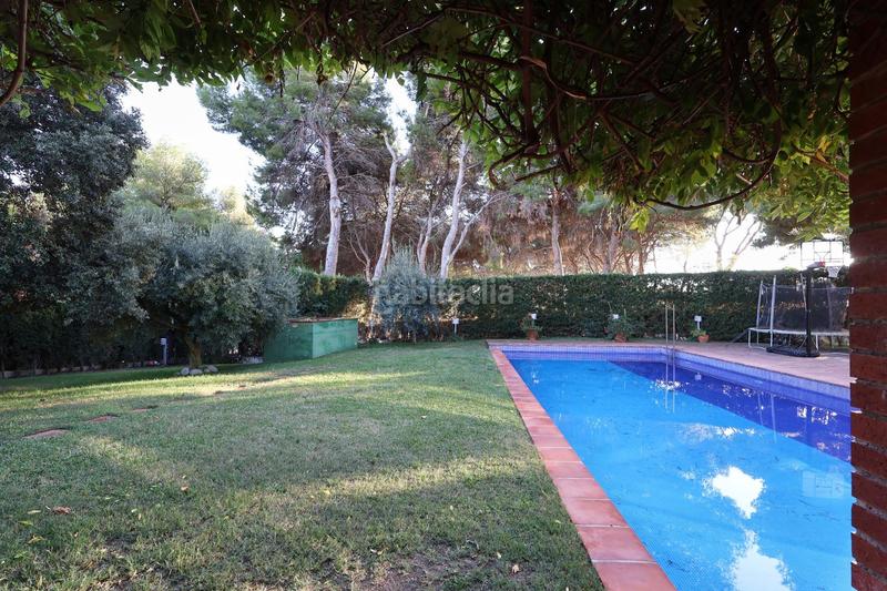 Foto 0b3c51e4-f1fb-4918-9e14-a4efe86a28d0. Casa exclusiva casa individual esquinera en cunit !! en Segur de Calafell