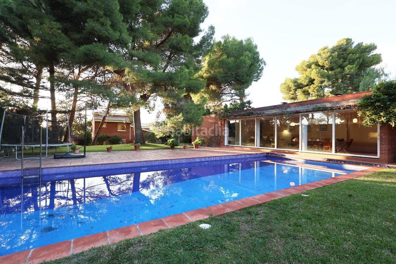 Foto 2b95793a-2789-487a-822c-dceb7078320a. Casa exclusiva casa individual esquinera en cunit !! en Segur de Calafell